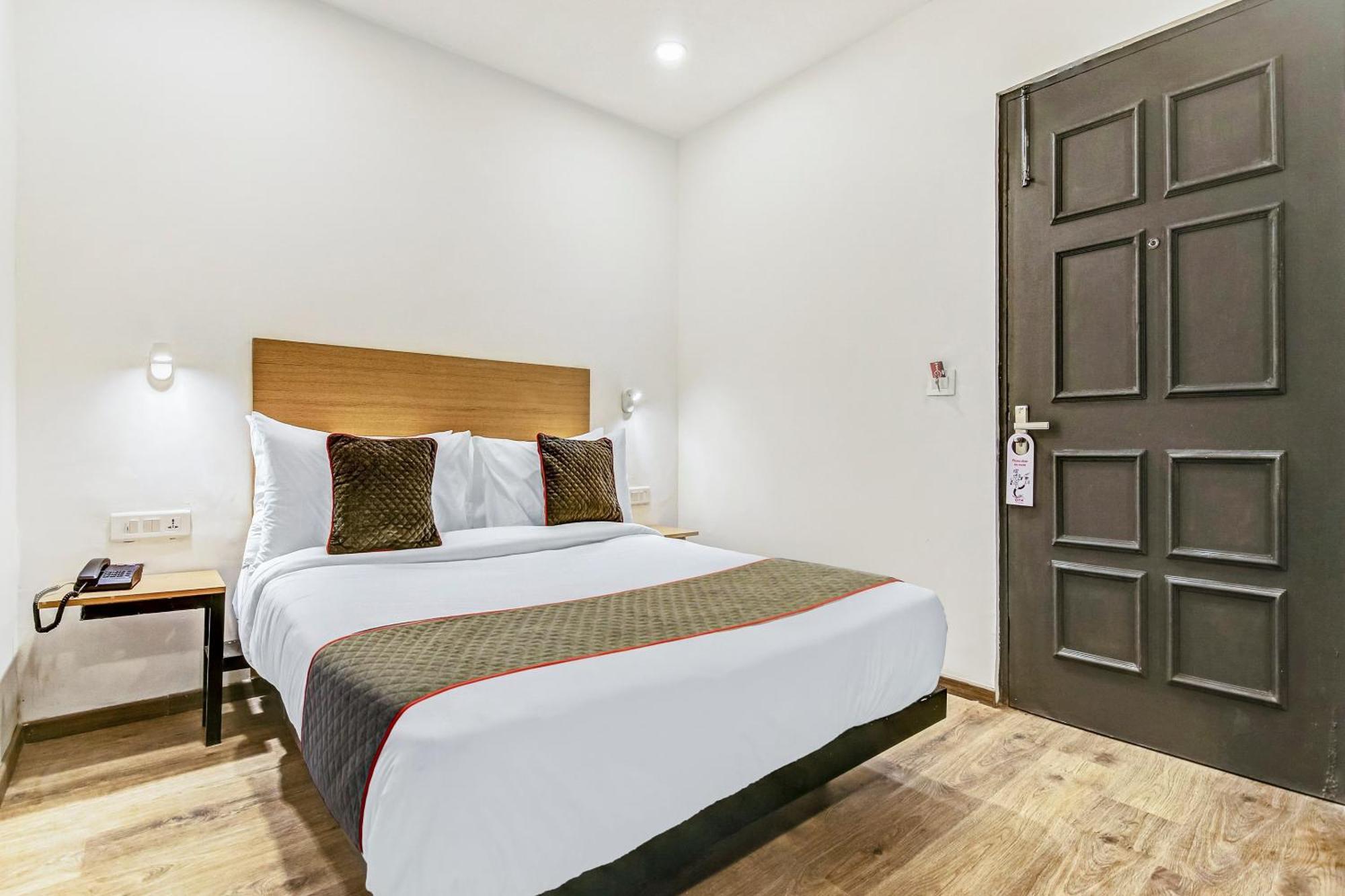 Townhouse Knowledge Park ||| Near Sharda University Greater Noida Exterior photo