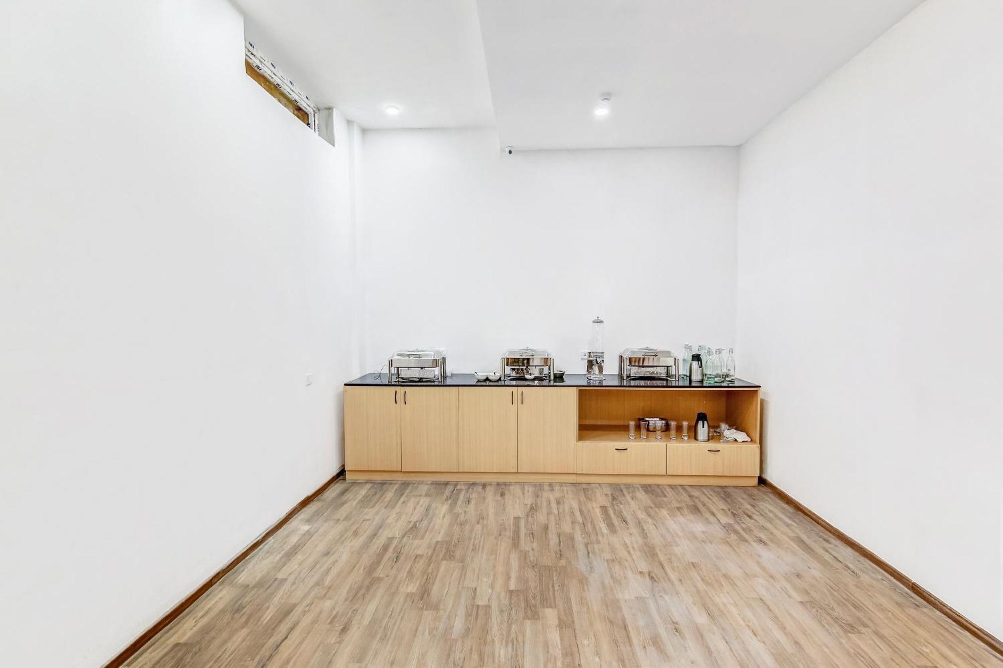 Townhouse Knowledge Park ||| Near Sharda University Greater Noida Exterior photo