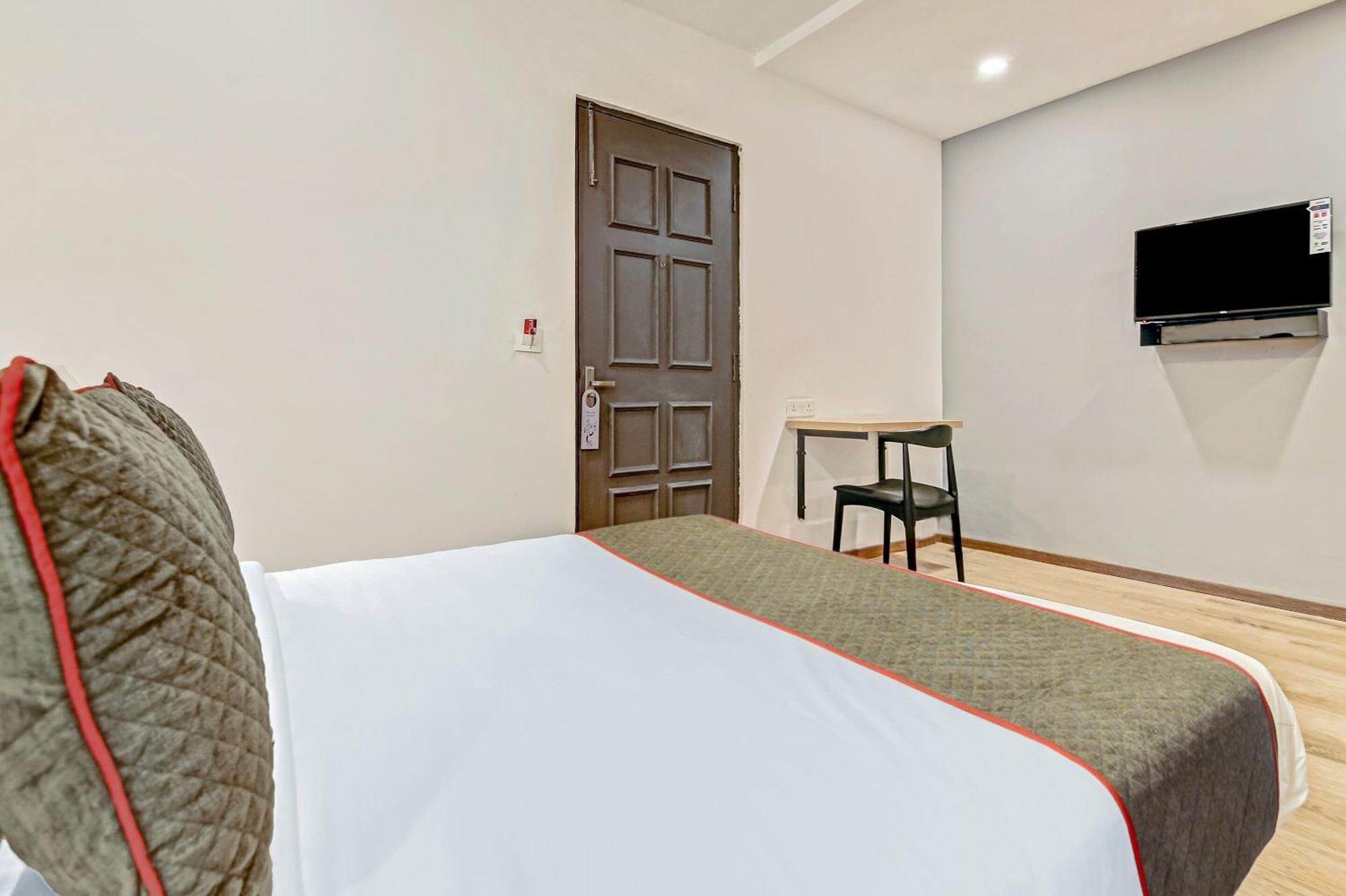 Townhouse Knowledge Park ||| Near Sharda University Greater Noida Exterior photo
