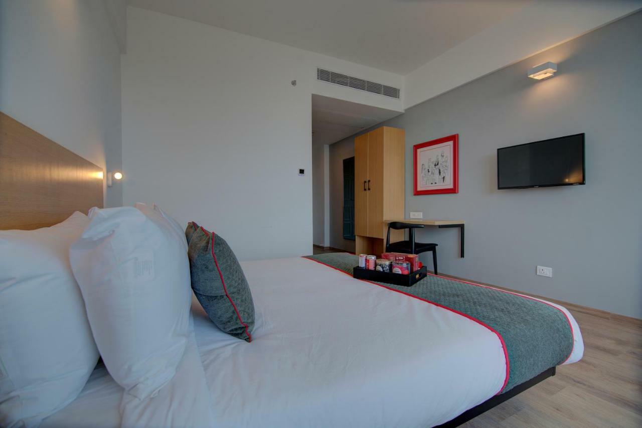 Townhouse Knowledge Park ||| Near Sharda University Greater Noida Exterior photo